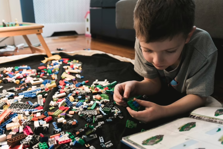 Alternatives to screen time for children